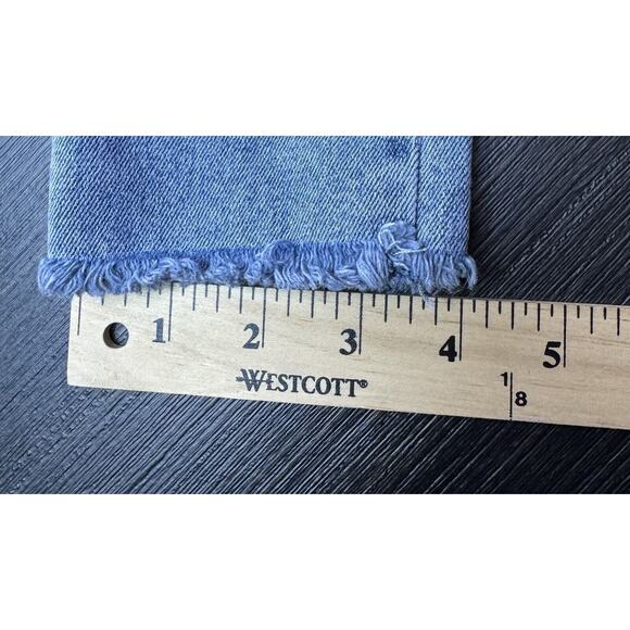 We The Free Free People Raw Hem Straight Cut Jeans Size 26, 25” Inseam - Picture 5 of 8